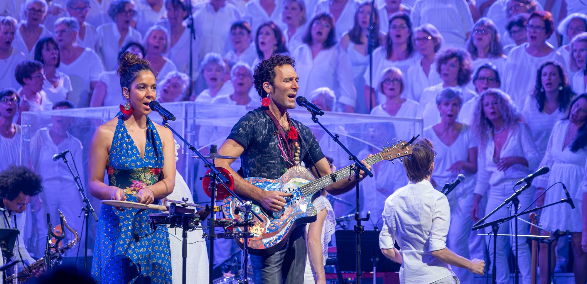 Bonbon Vodou et les choristes au Grand Choral 2024