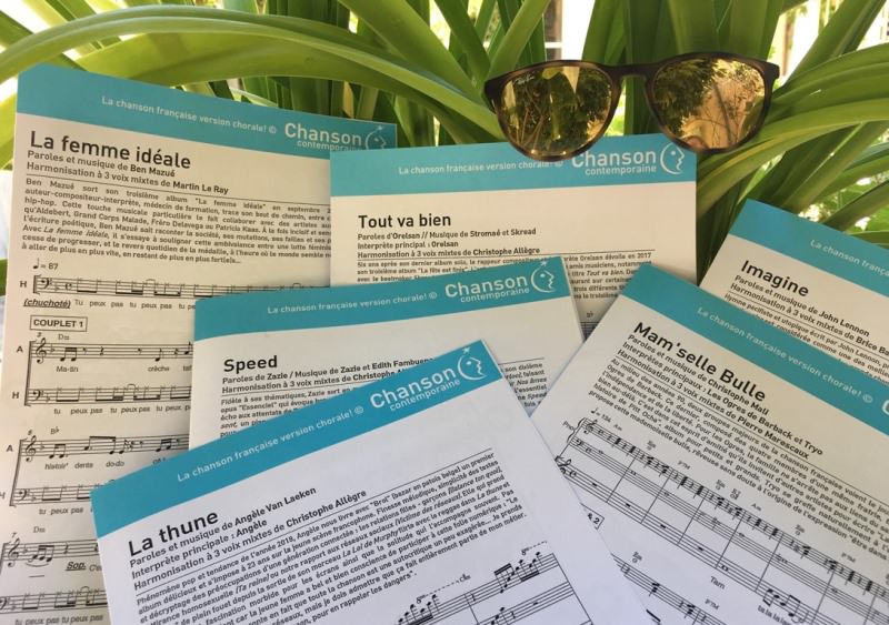 Des partitions du Label Chanson Contemporaine présentées en plein air